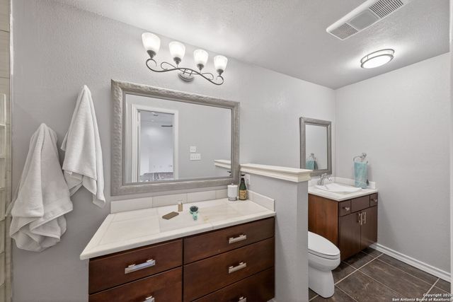 11001 Wurzbach Rd Apt 605, San Antonio, TX 78230