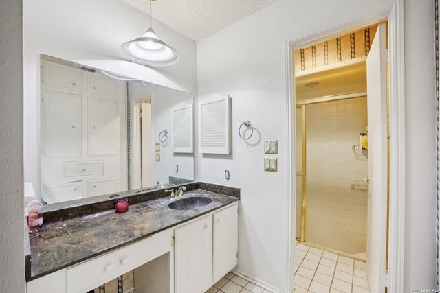 13018 Larkyorke, San Antonio, TX 78233