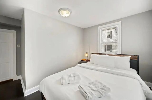 175 West 8th 2, Boston, MA 02127
