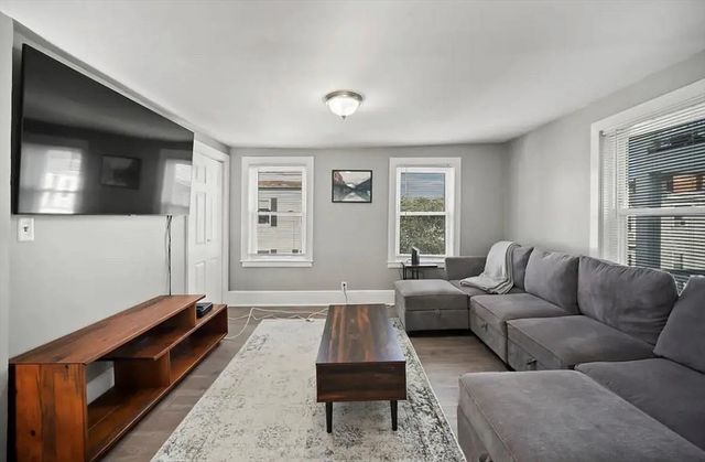 175 West 8th 2, Boston, MA 02127