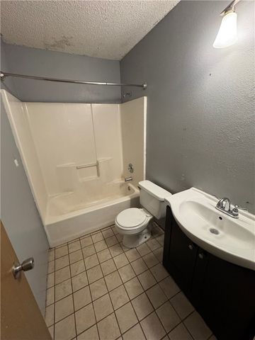 3103 12th Street, Bentonville, AR 72712