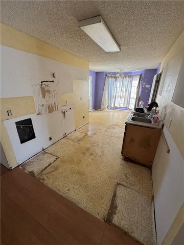 3103 12th Street, Bentonville, AR 72712