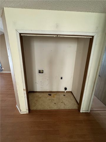 3103 12th Street, Bentonville, AR 72712