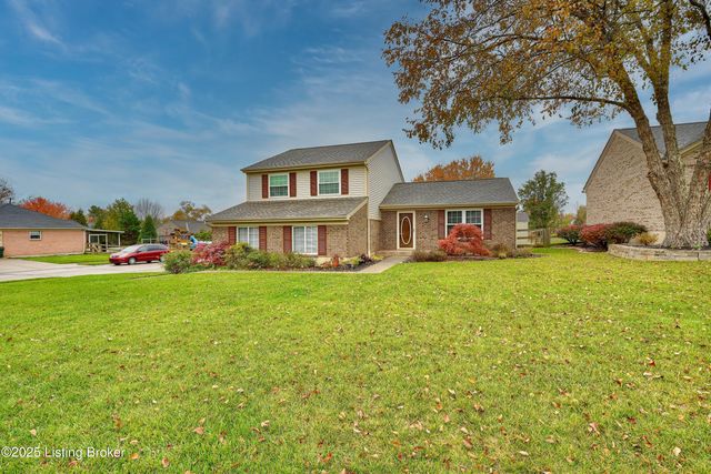 8724 Sentry Dr, Florence, KY 41042