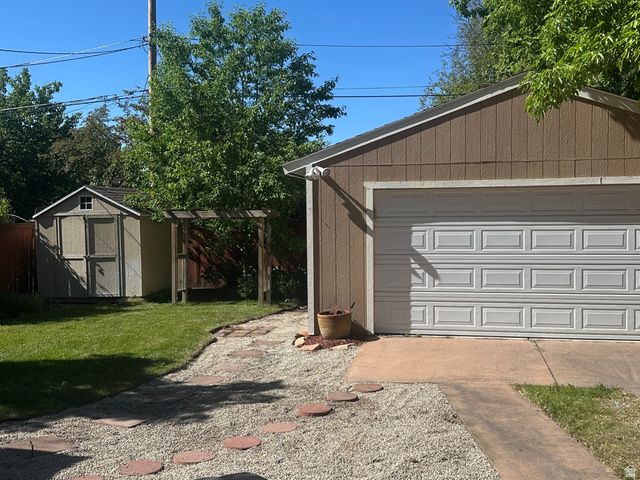 963 E LOGAN AVE, Salt Lake City, UT 84105