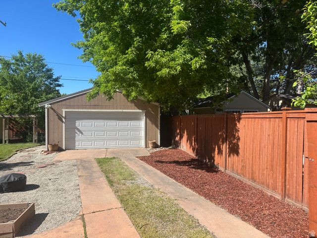 963 E LOGAN AVE, Salt Lake City, UT 84105