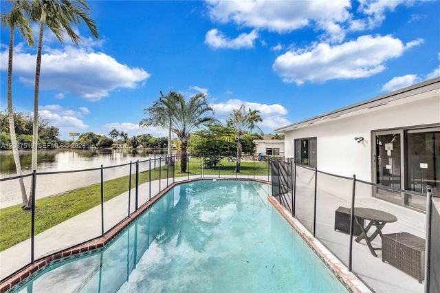 217 N 31st Avenue, Hollywood, FL 33021