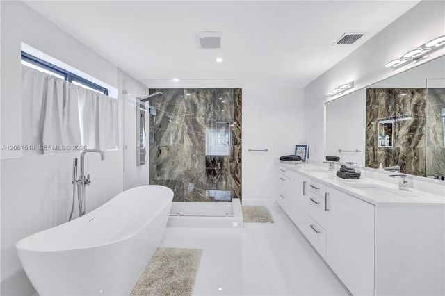 217 N 31st Avenue, Hollywood, FL 33021