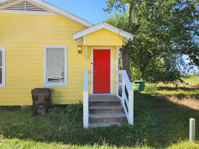 2706 Berry Street B, Houston, TX 77004