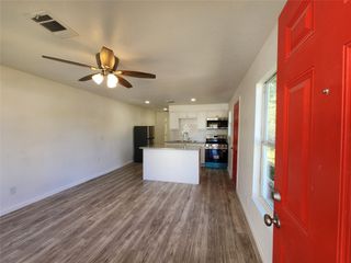 2706 Berry Street B, Houston, TX 77004