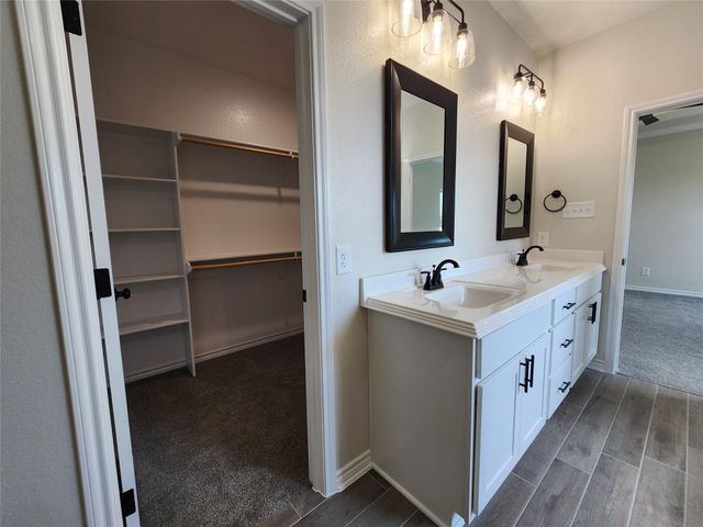 630 Eagle Crest DR, Salado, TX 76571