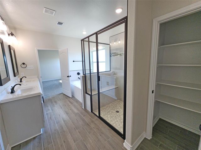 630 Eagle Crest DR, Salado, TX 76571