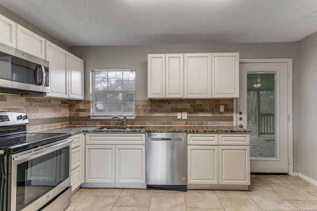 434 OLNEY DR, San Antonio, TX 78209
