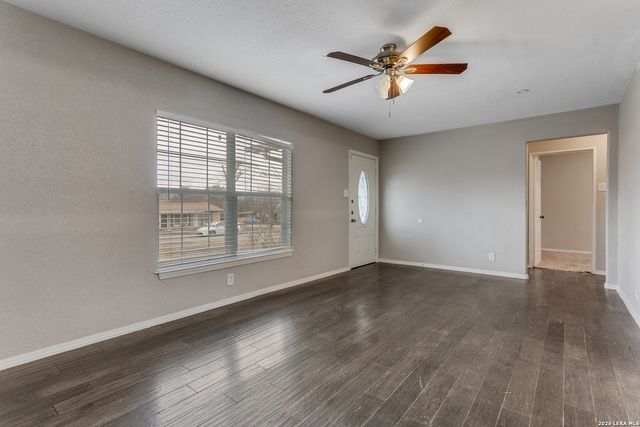 434 OLNEY DR, San Antonio, TX 78209