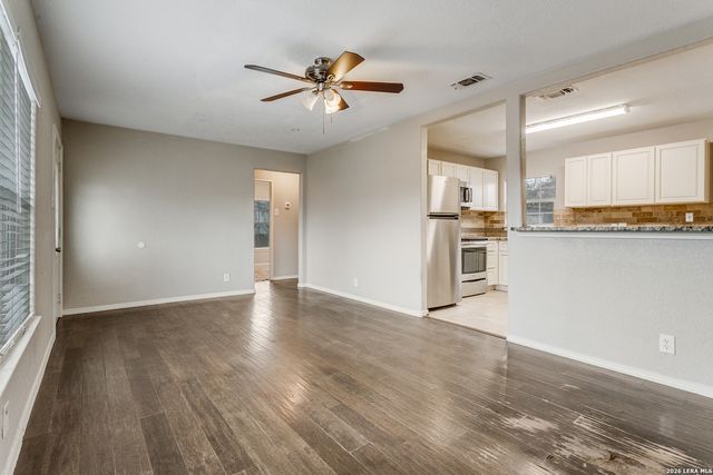 434 OLNEY DR, San Antonio, TX 78209