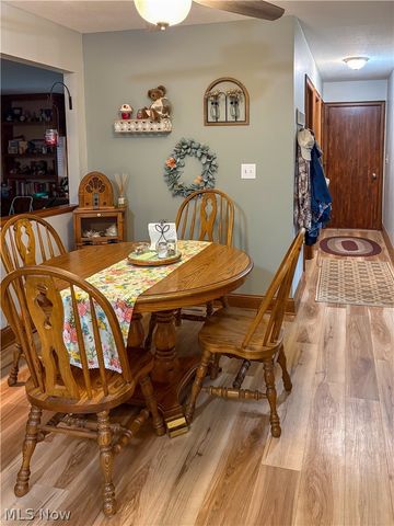 513 Park Ridge Drive, Munroe Falls, OH 44262