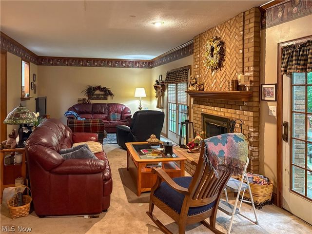513 Park Ridge Drive, Munroe Falls, OH 44262