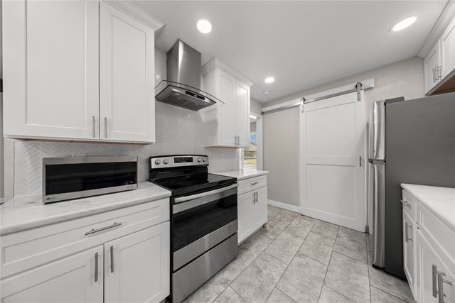 2303 Silverthorne Drive, Dallas, TX 75287