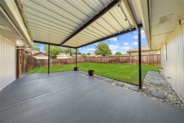 2303 Silverthorne Drive, Dallas, TX 75287