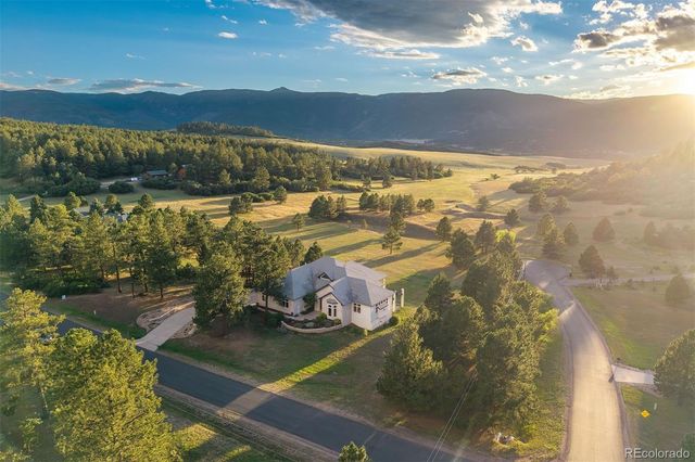 8061 Sugarloaf Road, Larkspur, CO 80118