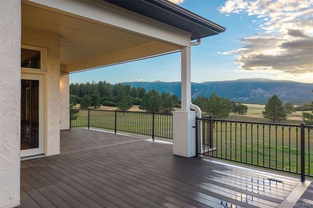 8061 Sugarloaf Road, Larkspur, CO 80118
