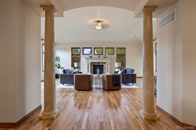 8061 Sugarloaf Road, Larkspur, CO 80118