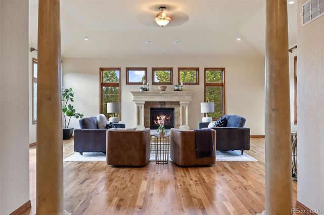 8061 Sugarloaf Road, Larkspur, CO 80118