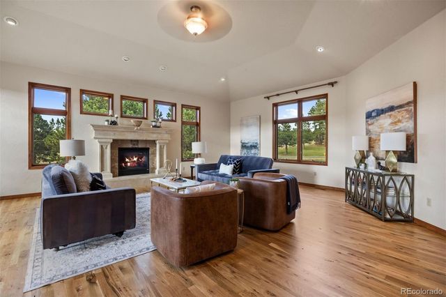 8061 Sugarloaf Road, Larkspur, CO 80118
