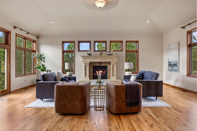 8061 Sugarloaf Road, Larkspur, CO 80118