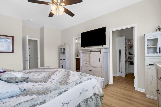 1011 Bridlewood Farms Parkway, Ridgeville, SC 29472