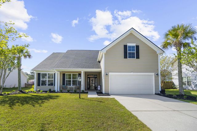 1011 Bridlewood Farms Parkway, Ridgeville, SC 29472