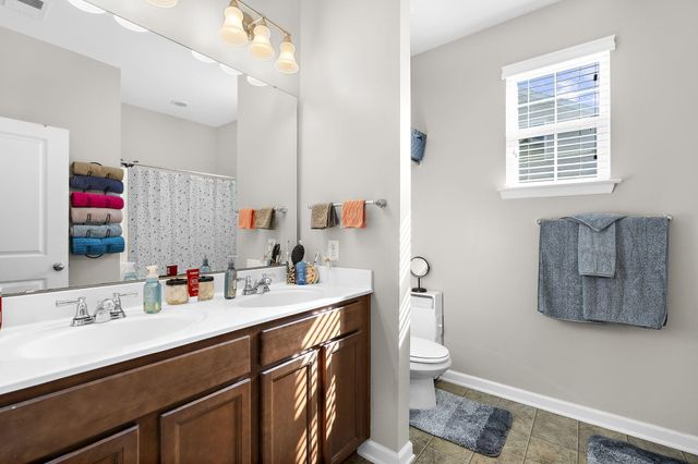 1011 Bridlewood Farms Parkway, Ridgeville, SC 29472