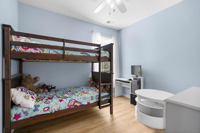 1011 Bridlewood Farms Parkway, Ridgeville, SC 29472