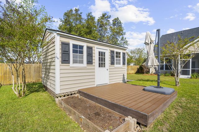 1011 Bridlewood Farms Parkway, Ridgeville, SC 29472