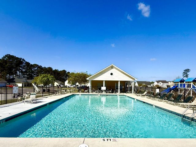 1011 Bridlewood Farms Parkway, Ridgeville, SC 29472