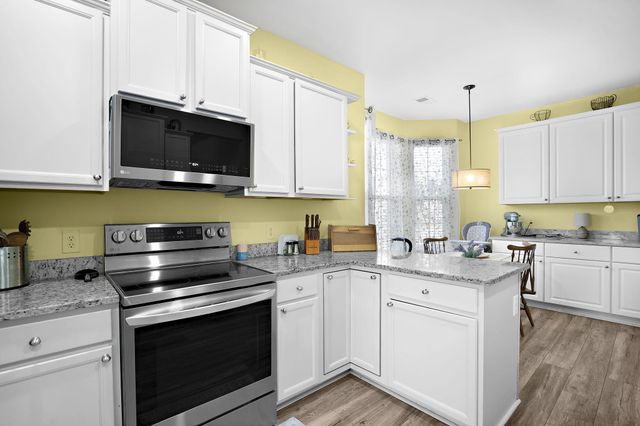 1011 Bridlewood Farms Parkway, Ridgeville, SC 29472