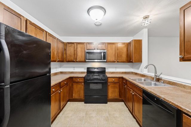 5326 Lake Park Boulevard, Madison, WI 53713