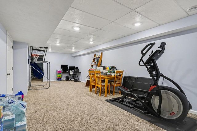 600 M 89, Plainwell, MI 49080