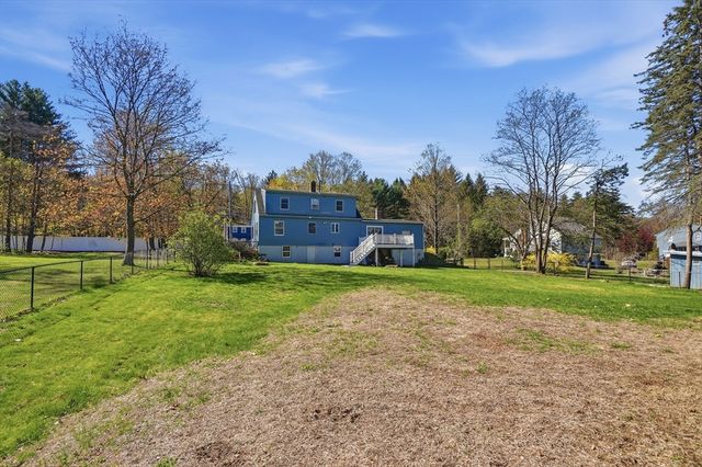 88 Clinton Road, Sterling, MA 01564
