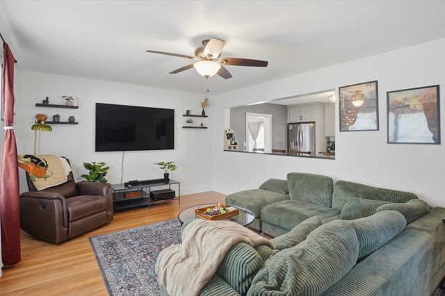 88 Clinton Road, Sterling, MA 01564