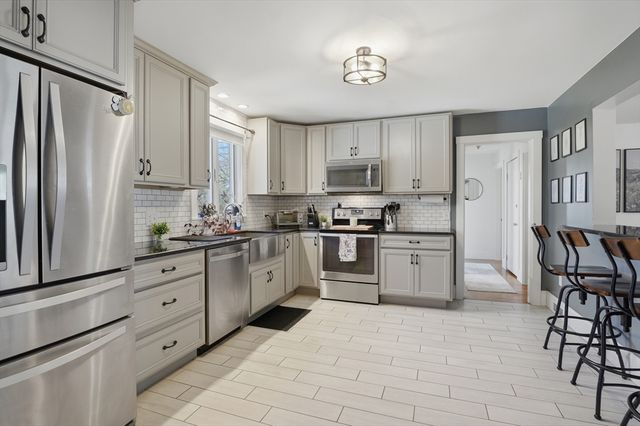 88 Clinton Road, Sterling, MA 01564