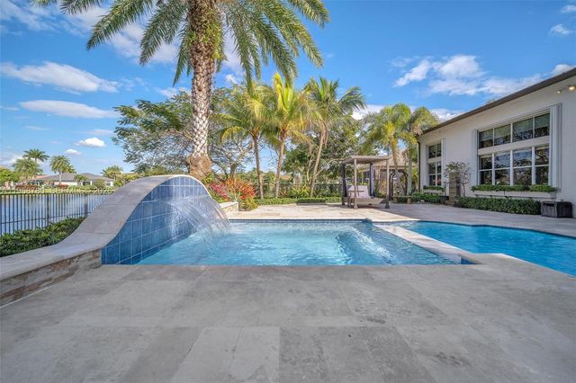 14931 SW 38th St, Davie, FL 33331