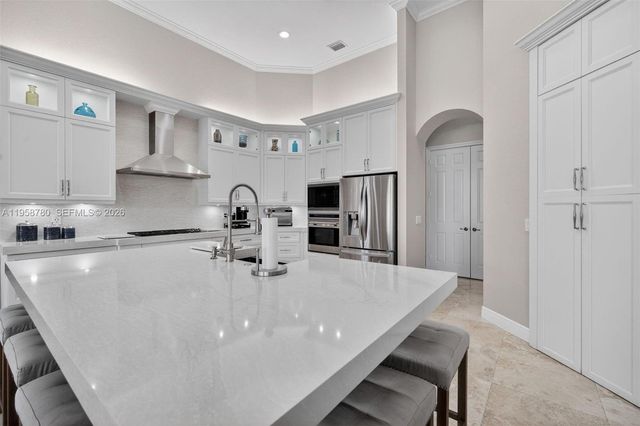 14931 SW 38th St, Davie, FL 33331