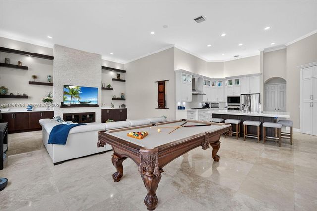 14931 SW 38th St, Davie, FL 33331