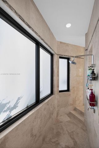 14931 SW 38th St, Davie, FL 33331