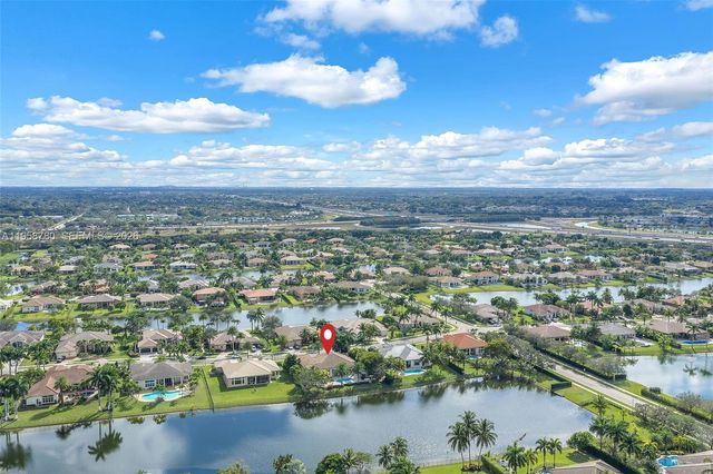 14931 SW 38th St, Davie, FL 33331