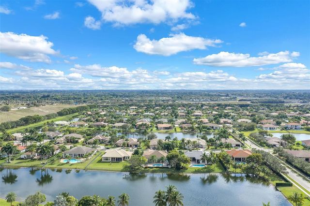 14931 SW 38th St, Davie, FL 33331