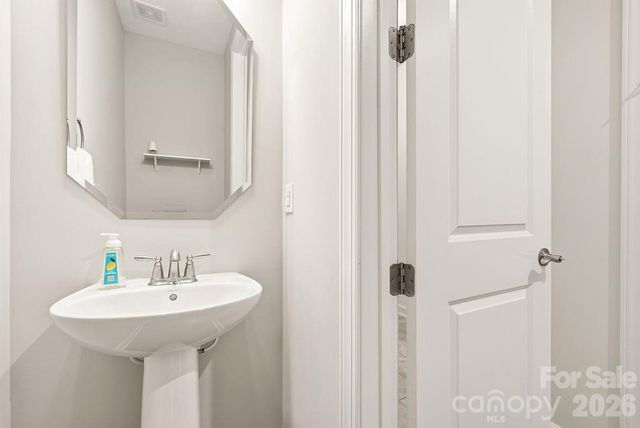 3024 Marchers Trace Drive, Charlotte, NC 28227