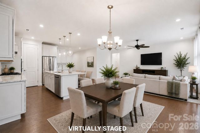 3024 Marchers Trace Drive, Charlotte, NC 28227