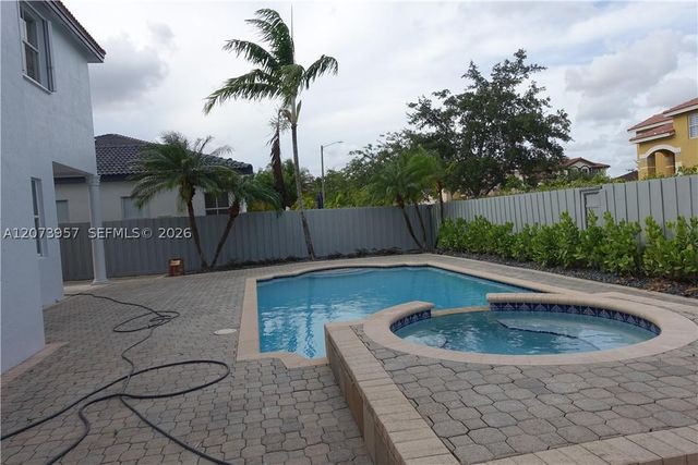 18125 NW 89th Ct, Hialeah, FL 33018